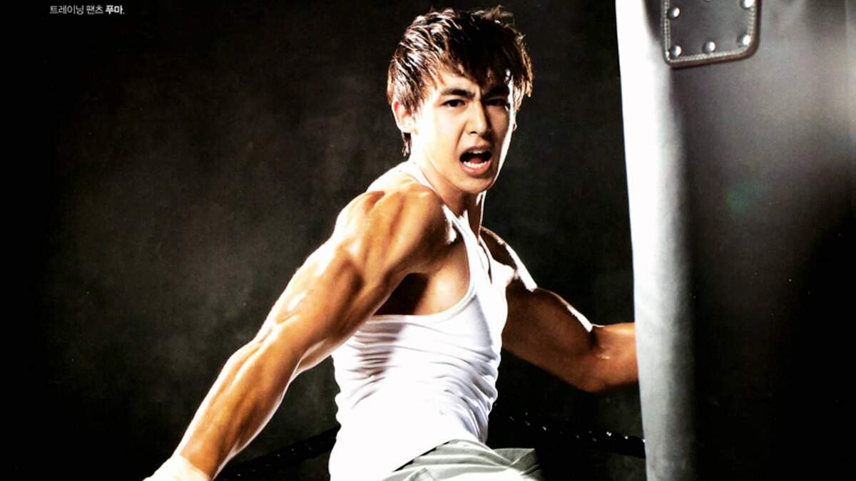10 Male Idols With The Best Body Proportions