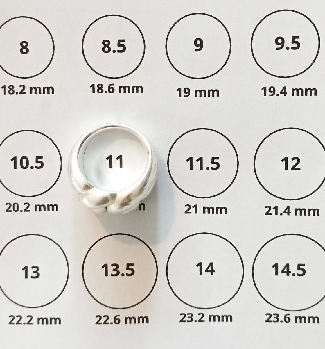 Size Chart How To Get The Ring Size Without Her Knowing Jewelry How To Get Ring Size Chart How To Get The Ring Size Without Her Knowing Jewelry How To Get Ring